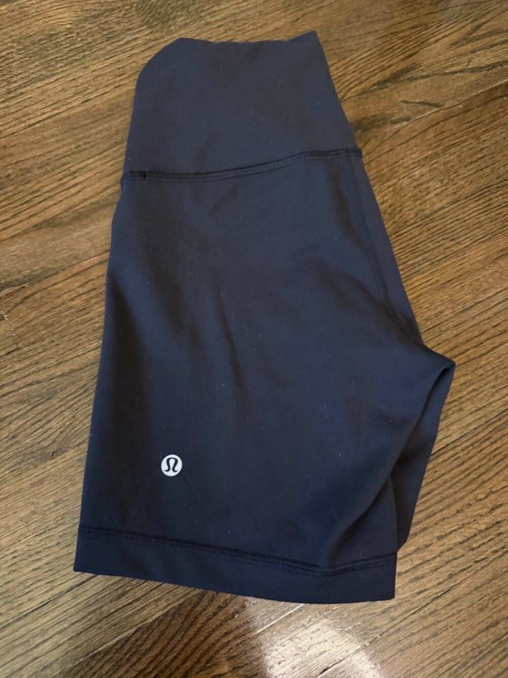 Lululemon - Wunder Train High-Rise Short 6"